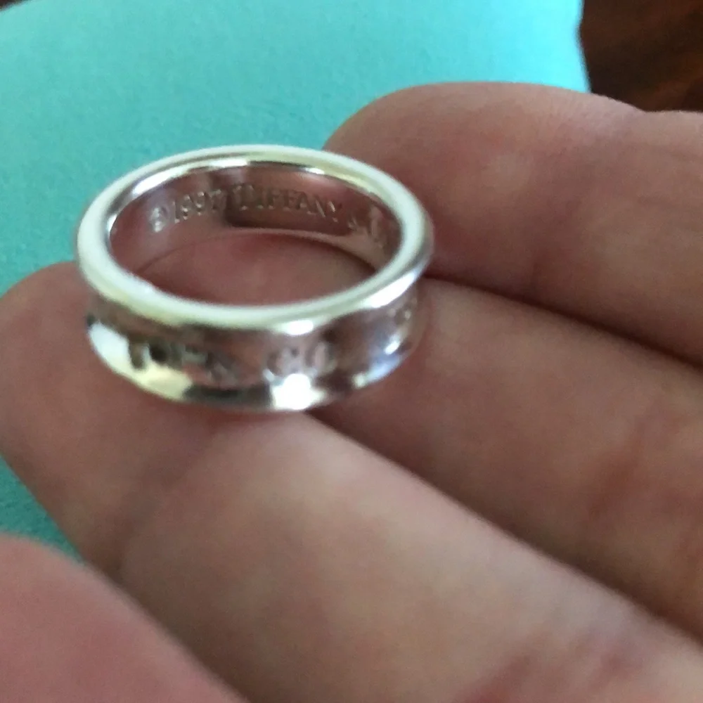 🩵Size 7 1/2 Tiffany & Co.  1837 Concave Wide Band Ring